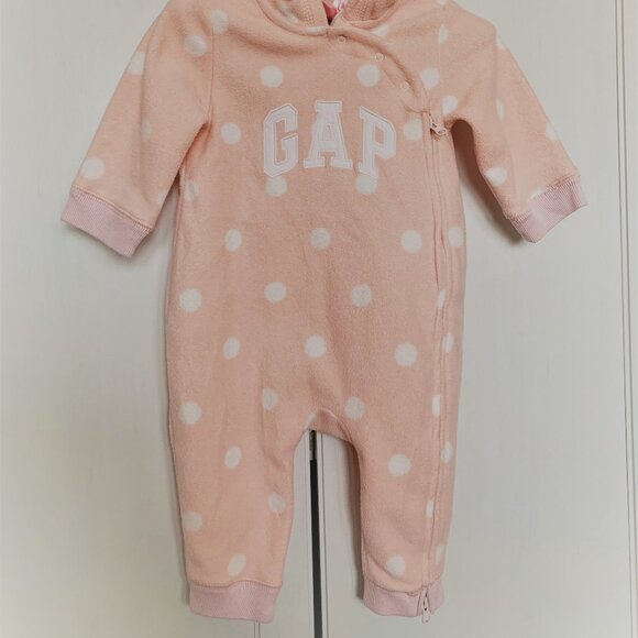 BabyGap Pink Fleece One-Piece Outfit with Bear Hoodie - Size 6-12M - Picture 2 of 8